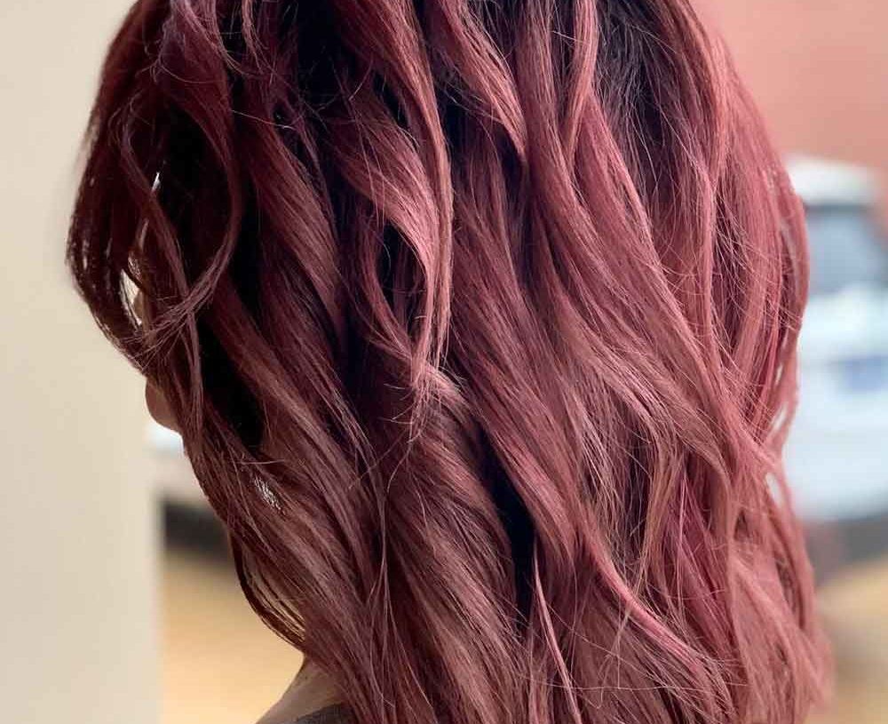 Pomysły na czekoladowo-liliowe włosy