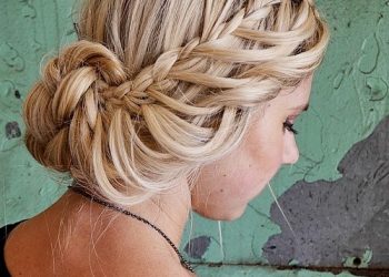 Romantyczne fryzury plecione i warkocze