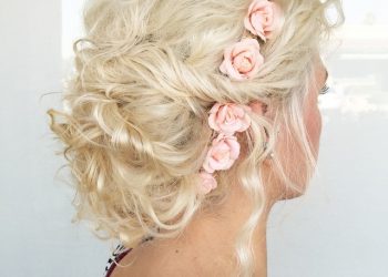 Romantyczne niechlujne upięcia na ślub