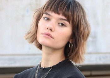 Najlepsze krótkie fryzury Bob z grzywką na 2021 rok