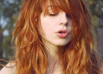 Rozkołysz swoją grzywkę z boku. Wiele stylów, które pokochasz